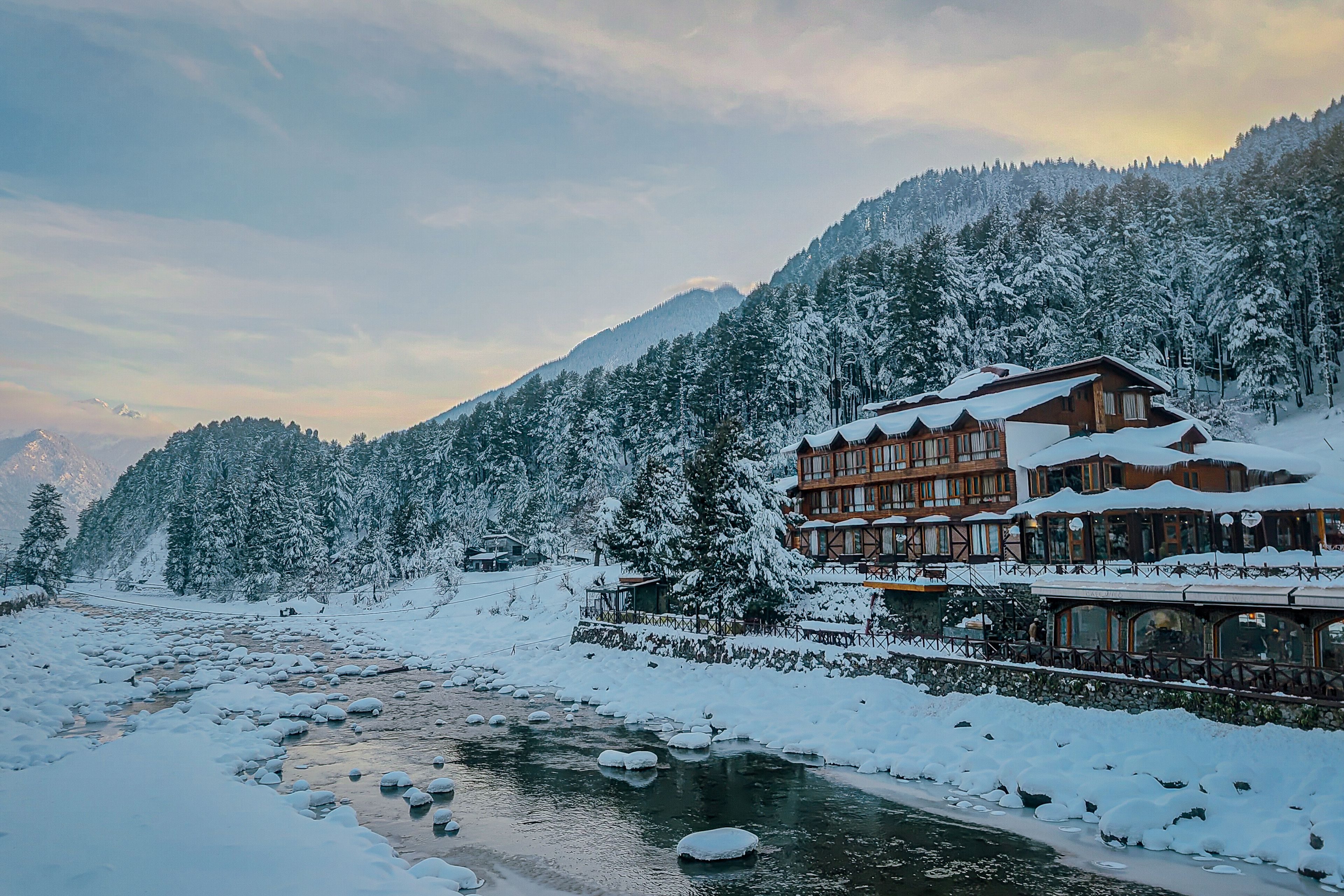 Kashmir tour photo 5 - Vinayak Holidays