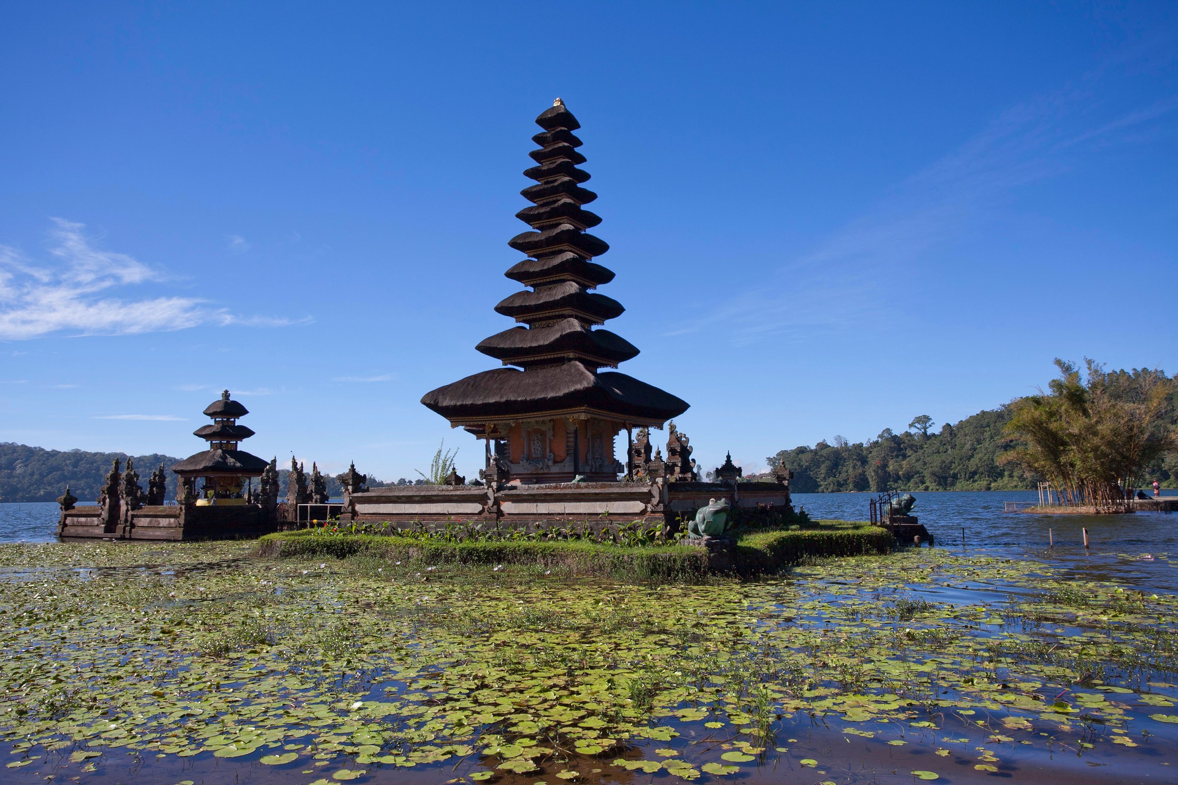 Bali, Ulun Danu Beratan temple on Lake Beratan